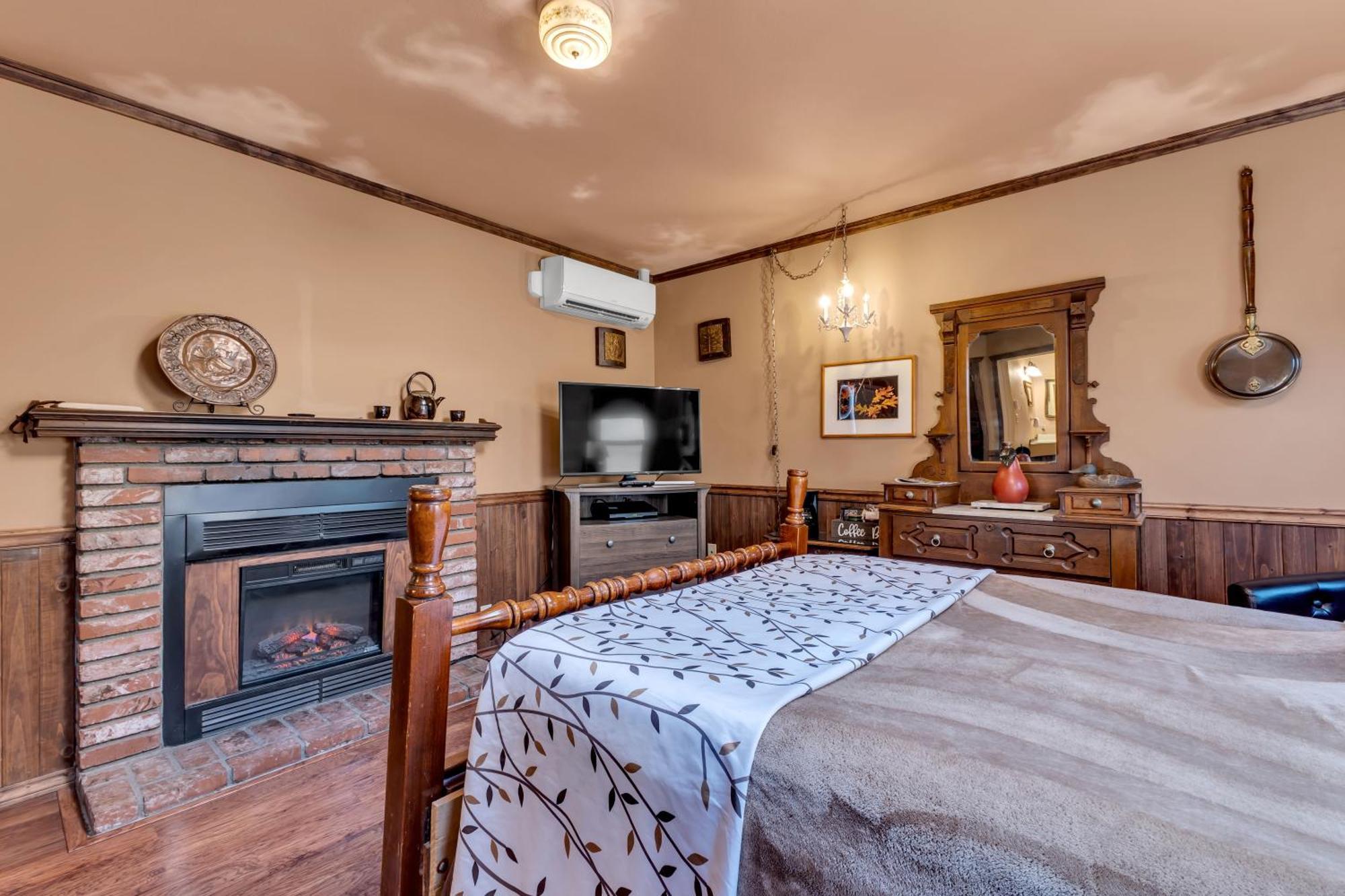 Idyllwild Inn Ngoại thất bức ảnh